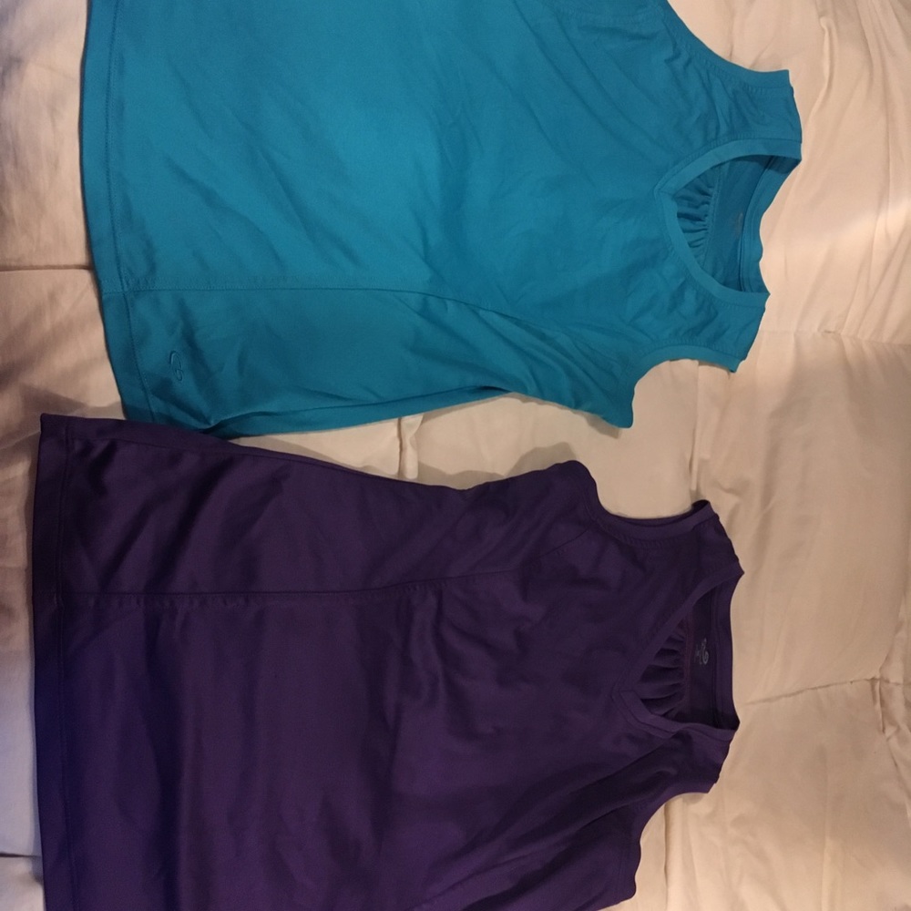 2 sport tanks